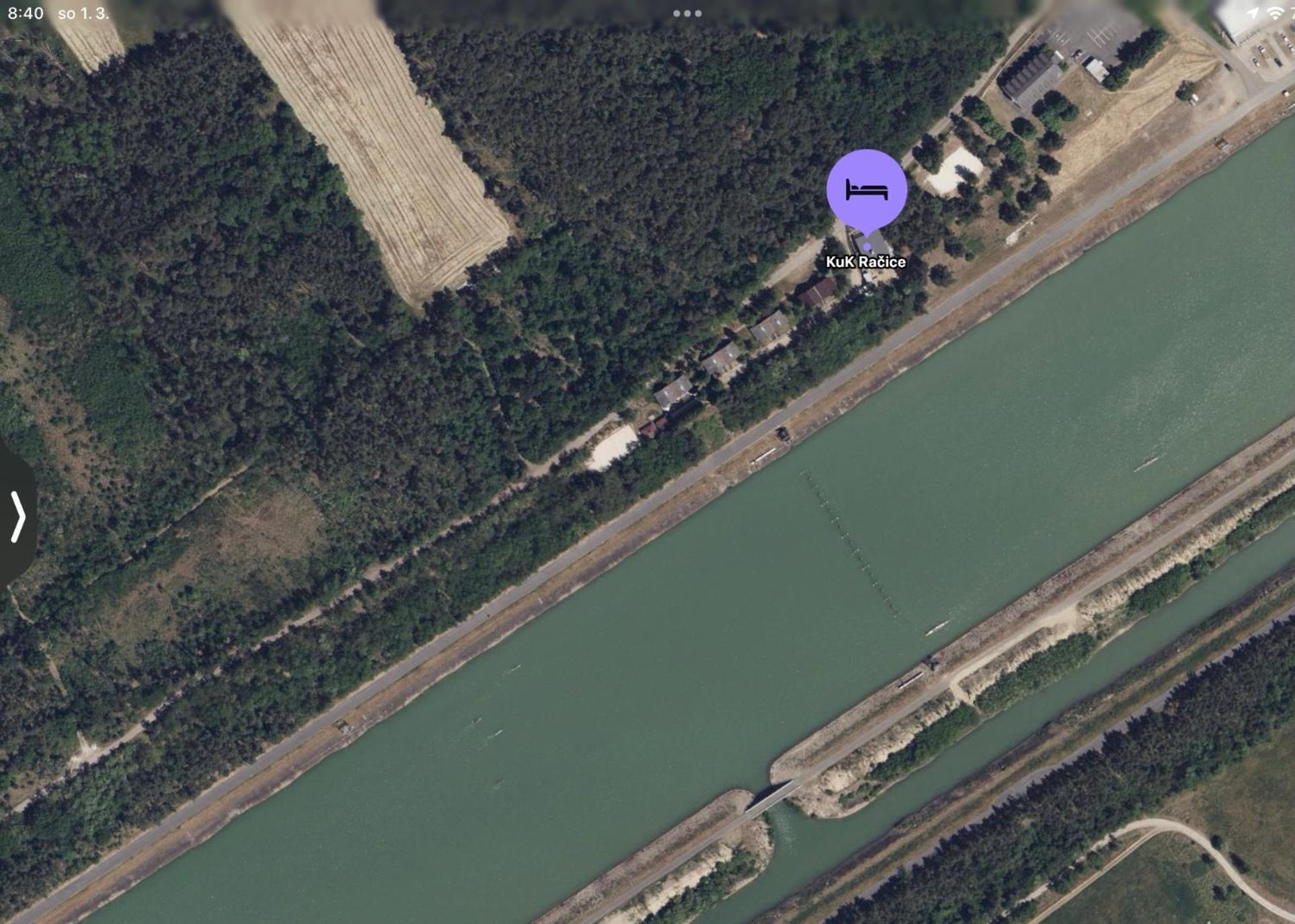Kuk Racice - Pokoj S Malou Terasou Exterior foto